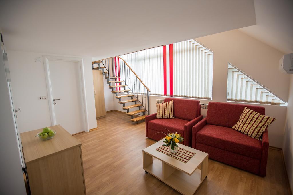 Apartments And Rooms Millennium Ogulin Bilik gambar